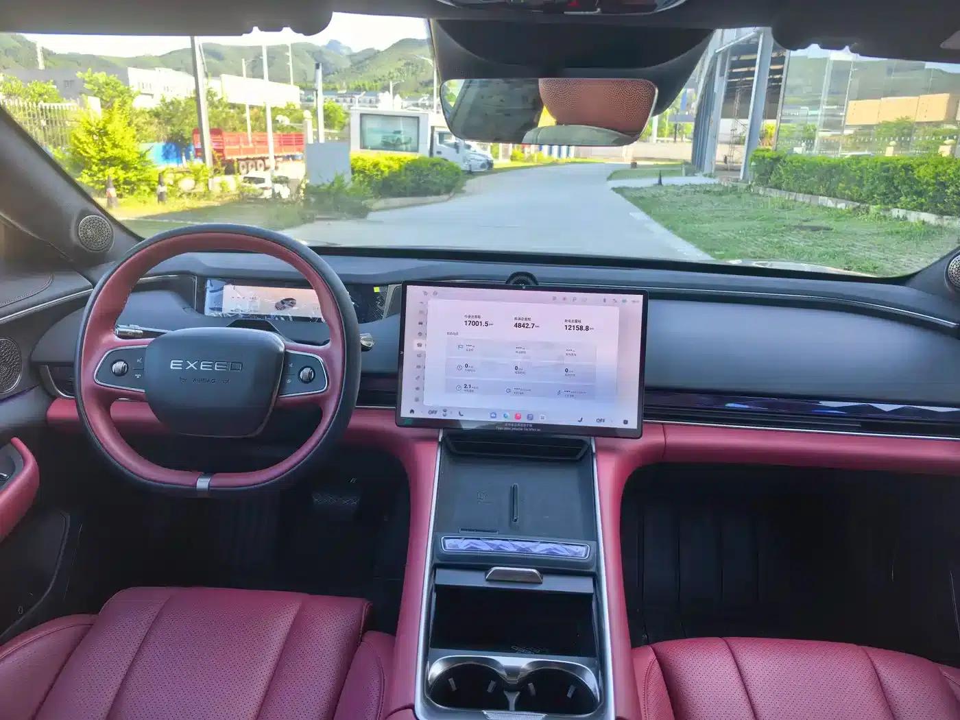 Exeed ES 2025 Range Extender Max Urban Driving Assist — миниатюра 8