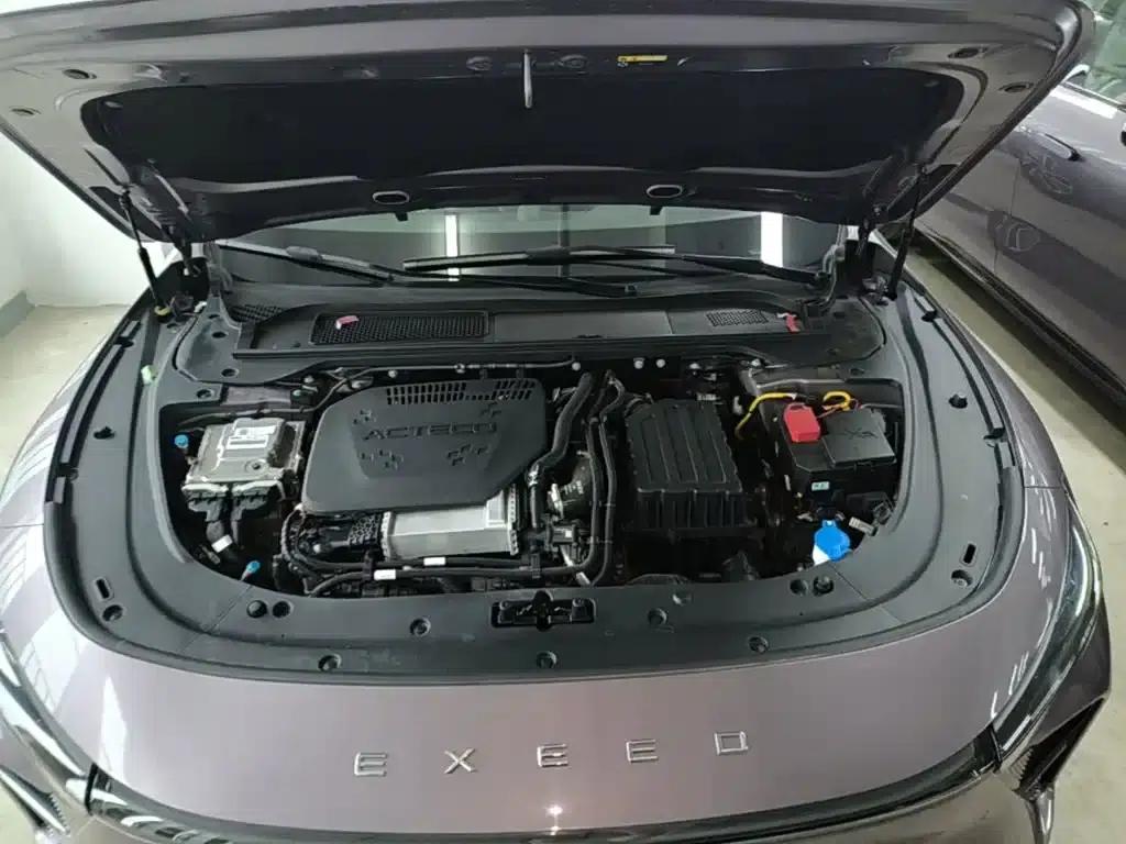 Exeed ES 2025 Range Extender Max Urban Driving Assist — миниатюра 20