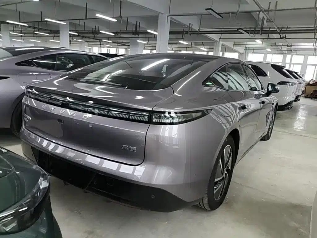 Exeed ES 2025 Range Extender Max Urban Driving Assist — миниатюра 7