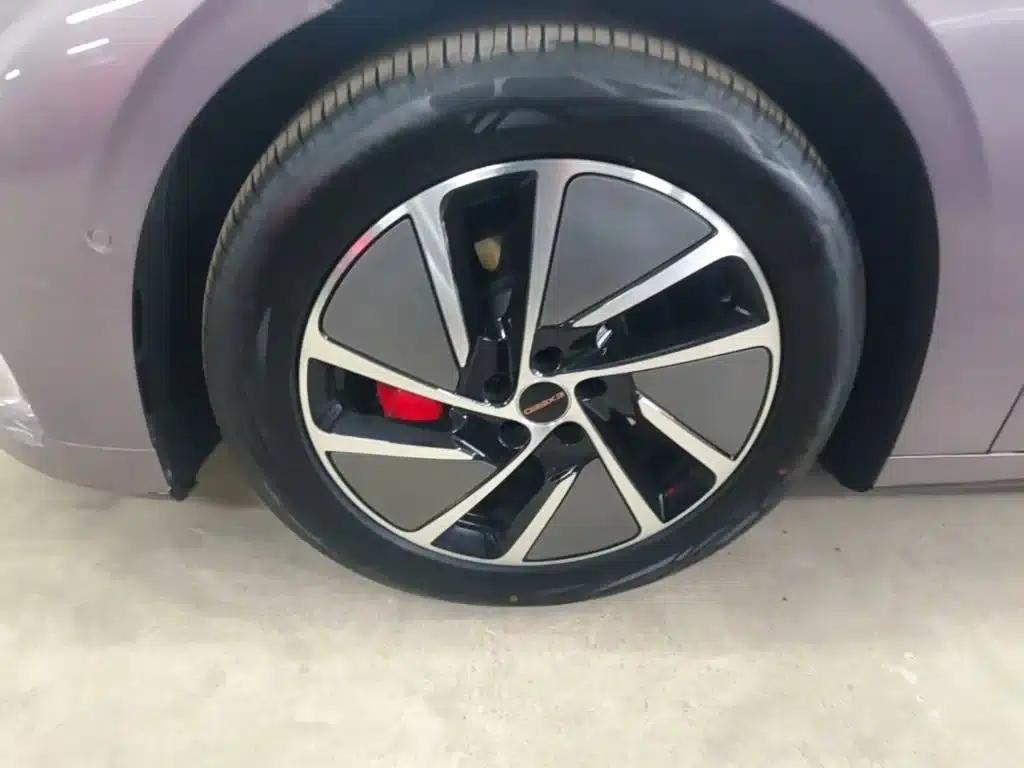 Exeed ES 2025 Range Extender Max Urban Driving Assist — миниатюра 23