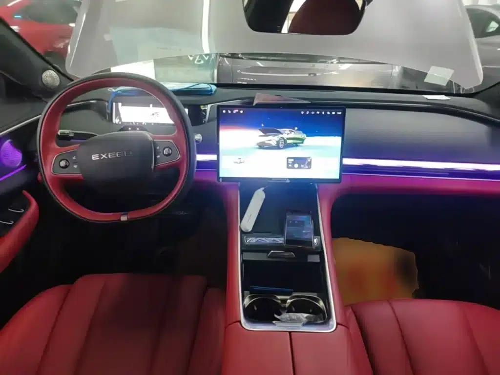 Exeed ES 2025 Range Extender Max Urban Driving Assist — миниатюра 10