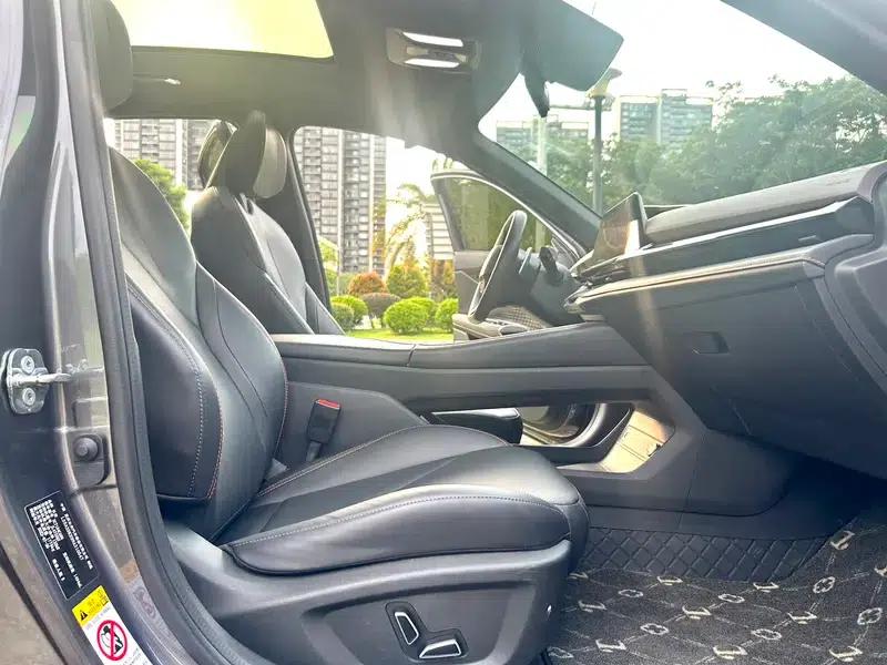 Changan UNI-V 2022 1.5T Smart Navigation Edition — миниатюра 16