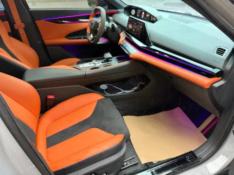 Changan UNI-V 2023 1.5T Sport Edition — миниатюра 11