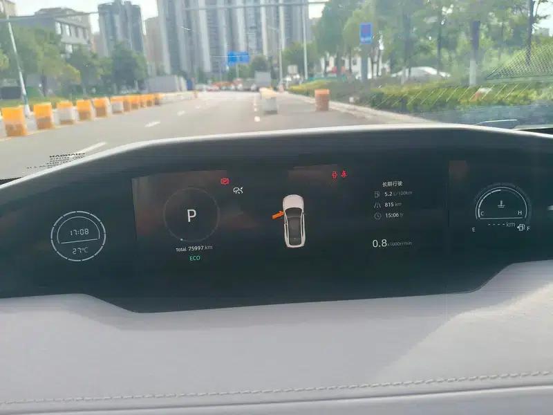 Changan UNI-V 2022 1.5T Premium Edition — миниатюра 9