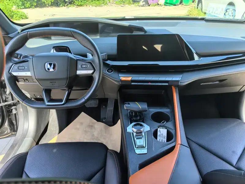 Changan UNI-V 2022 1.5T Premium Edition — миниатюра 7