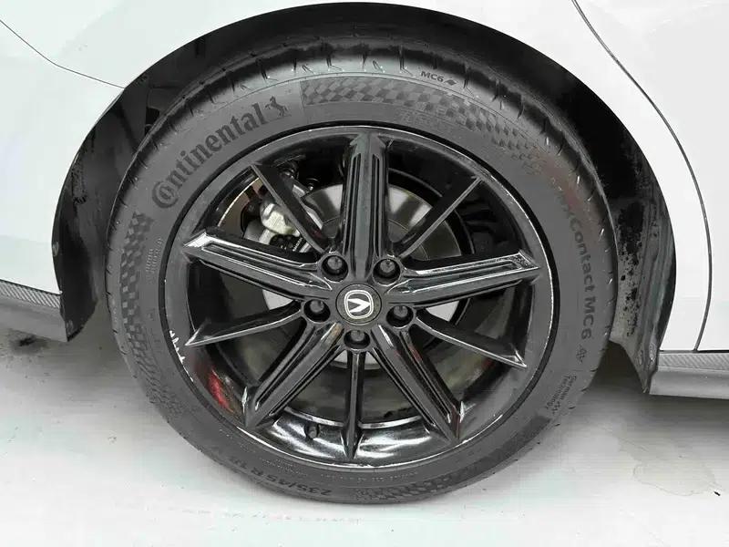 Changan UNI-V 2022 1.5T Premium Edition — миниатюра 22