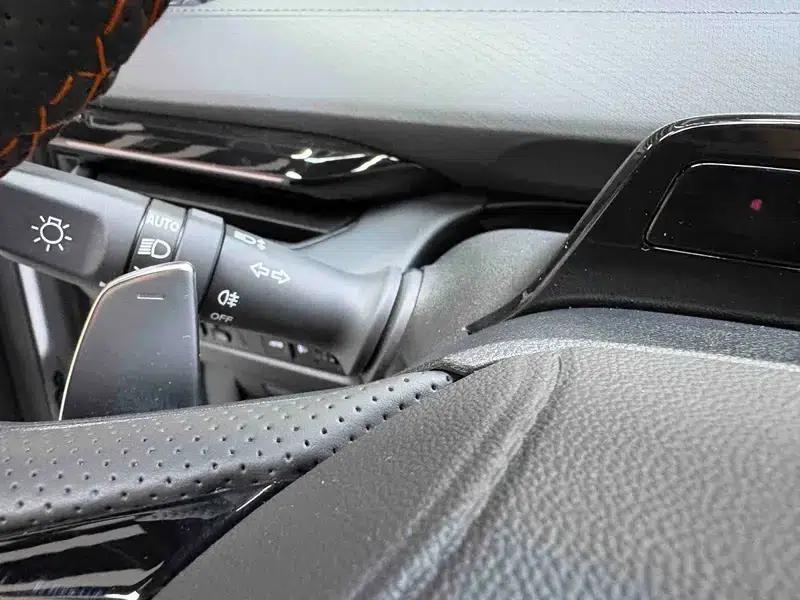 Changan UNI-V 2022 1.5T Premium Edition — миниатюра 23
