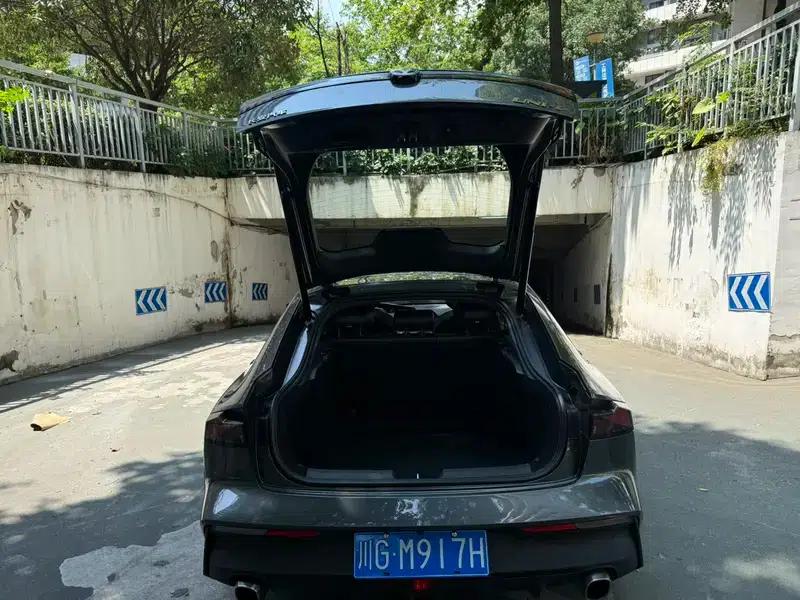 Changan UNI-V 2023 1.5T Premium Edition — миниатюра 14