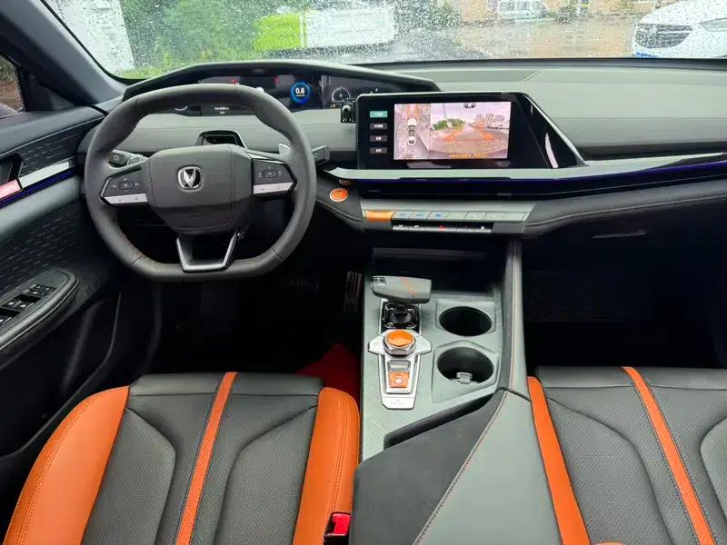 Changan UNI-V 2024 1.5T Premium Sport — миниатюра 13