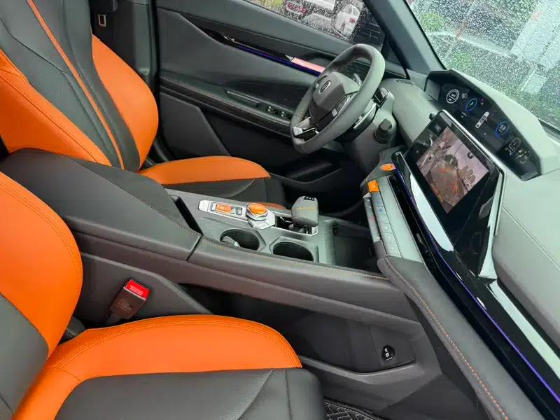 Changan UNI-V 2024 1.5T Premium Sport — миниатюра 18