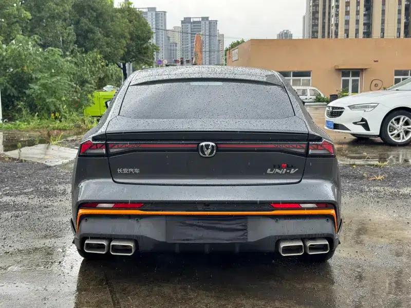 Changan UNI-V 2024 1.5T Premium Sport — миниатюра 5