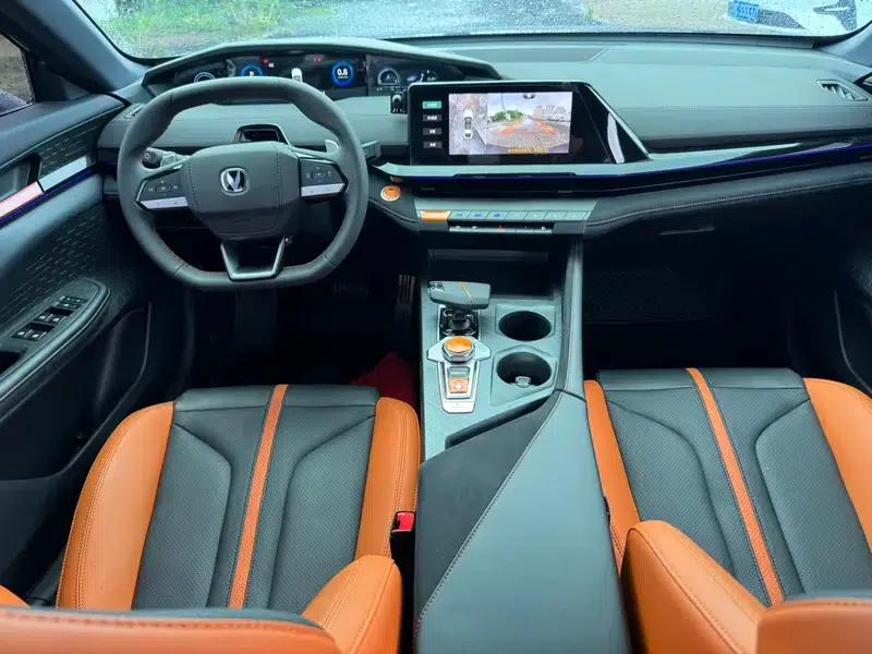 Changan UNI-V 2024 1.5T Premium Sport — миниатюра 10