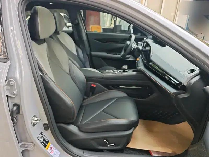 Changan UNI-V 2022 1.5T Premium Edition — миниатюра 13