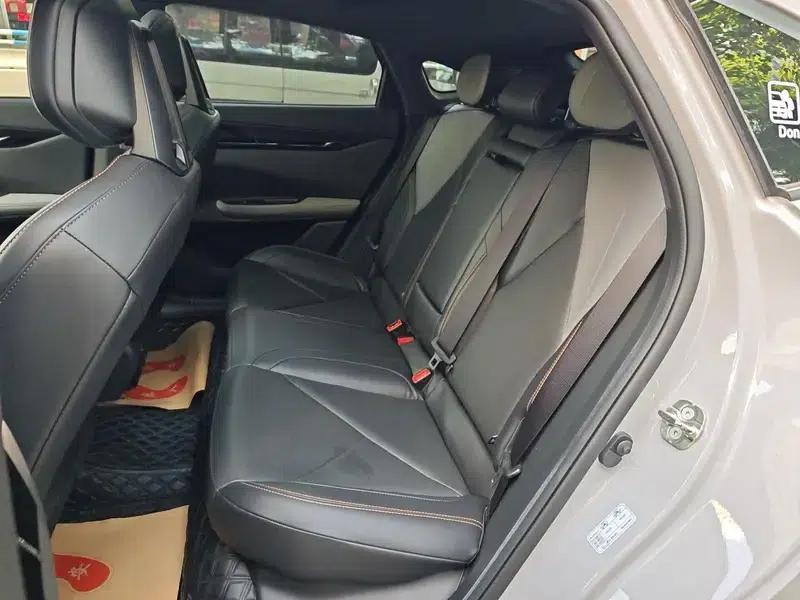 Changan UNI-V 2022 1.5T Premium Edition — миниатюра 14