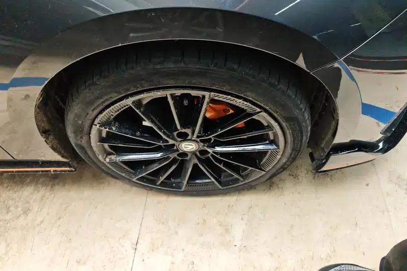 Changan UNI-V 2022 1.5T Sport Edition — миниатюра 9