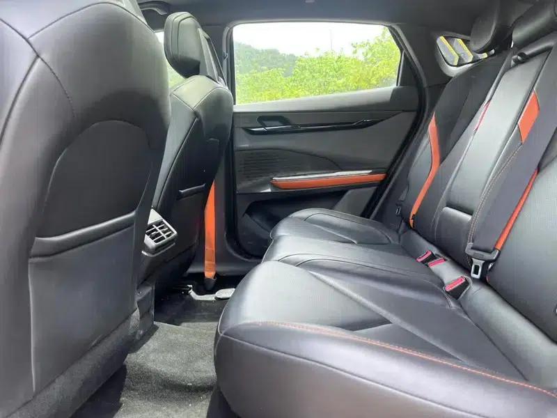 Changan UNI-V 2022 1.5T Sport Edition — миниатюра 11