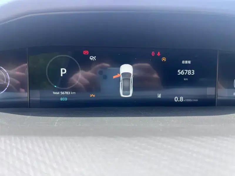 Changan UNI-V 2022 1.5T Sport Edition — миниатюра 8