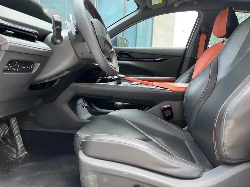 Changan UNI-V 2022 1.5T Premium Edition — миниатюра 10