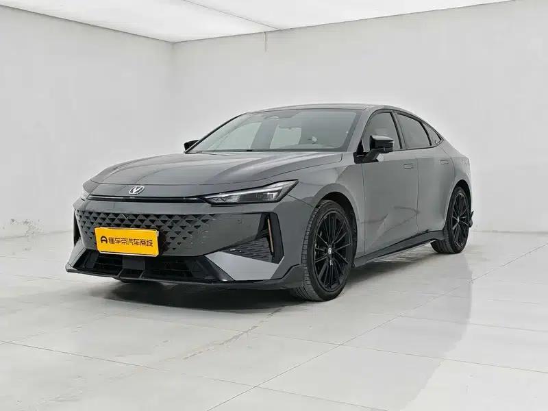 Changan UNI-V 2024 1.5T Premium Sport — миниатюра 1