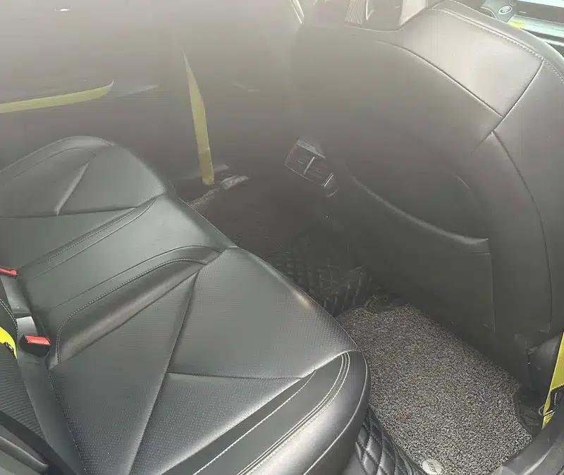 Changan UNI-V 2022 1.5T Sport Edition — миниатюра 4