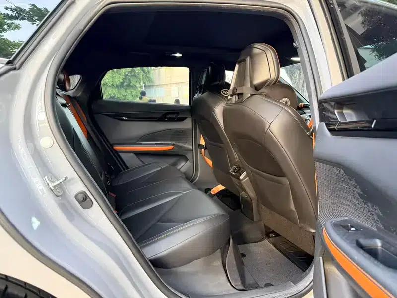 Changan UNI-V 2022 1.5T Premium Edition — миниатюра 14