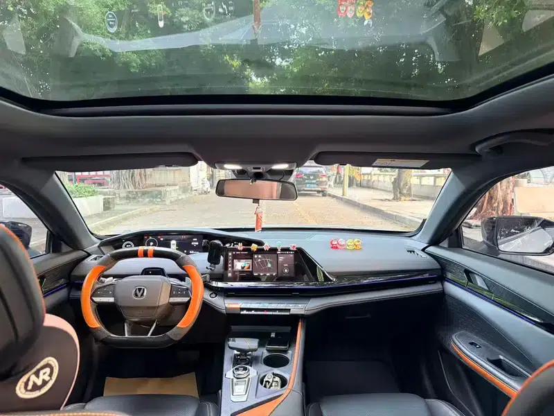 Changan UNI-V 2022 1.5T Premium Edition — миниатюра 7
