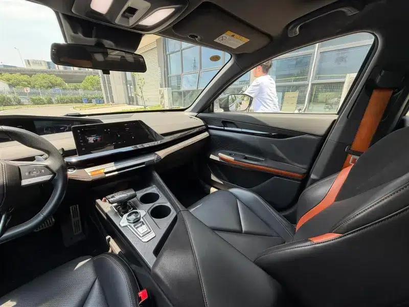 Changan UNI-V 2022 1.5T Sport Edition — миниатюра 14