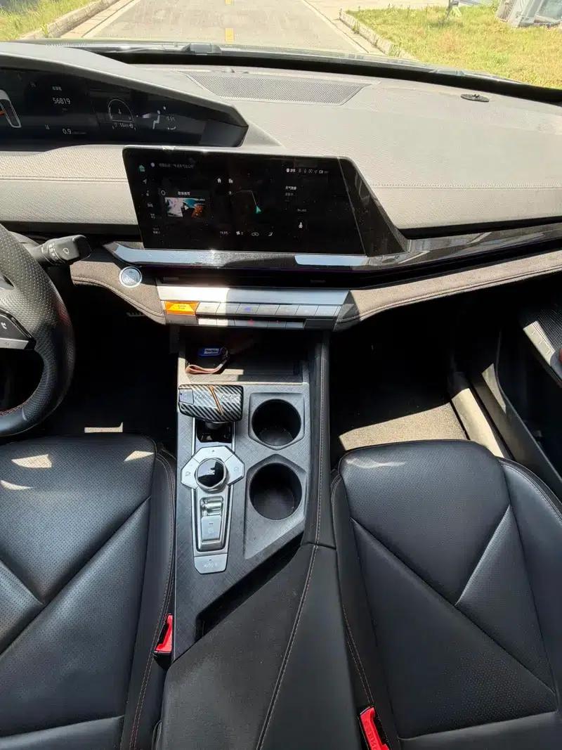 Changan UNI-V 2022 1.5T Sport Edition — миниатюра 7