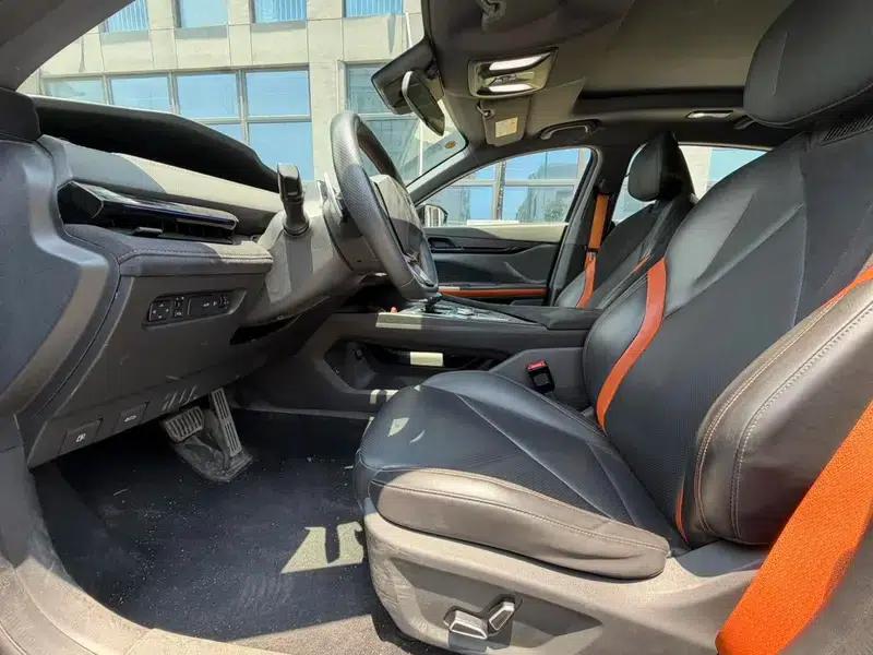 Changan UNI-V 2022 1.5T Sport Edition — миниатюра 10