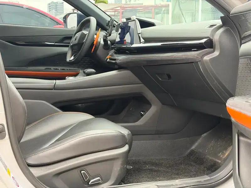 Changan UNI-V 2023 1.5T Sport Edition — миниатюра 12