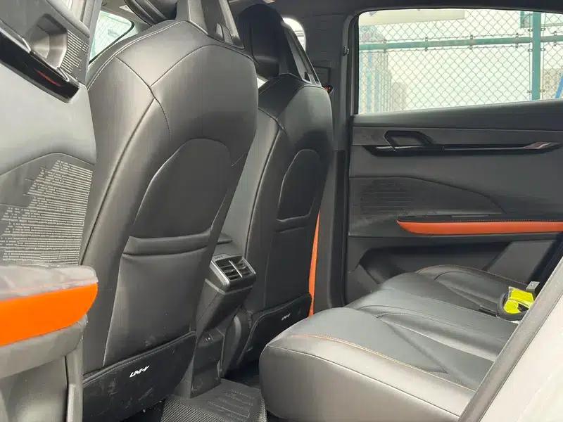 Changan UNI-V 2023 1.5T Sport Edition — миниатюра 13