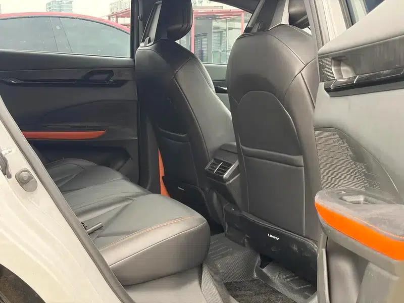 Changan UNI-V 2023 1.5T Sport Edition — миниатюра 7