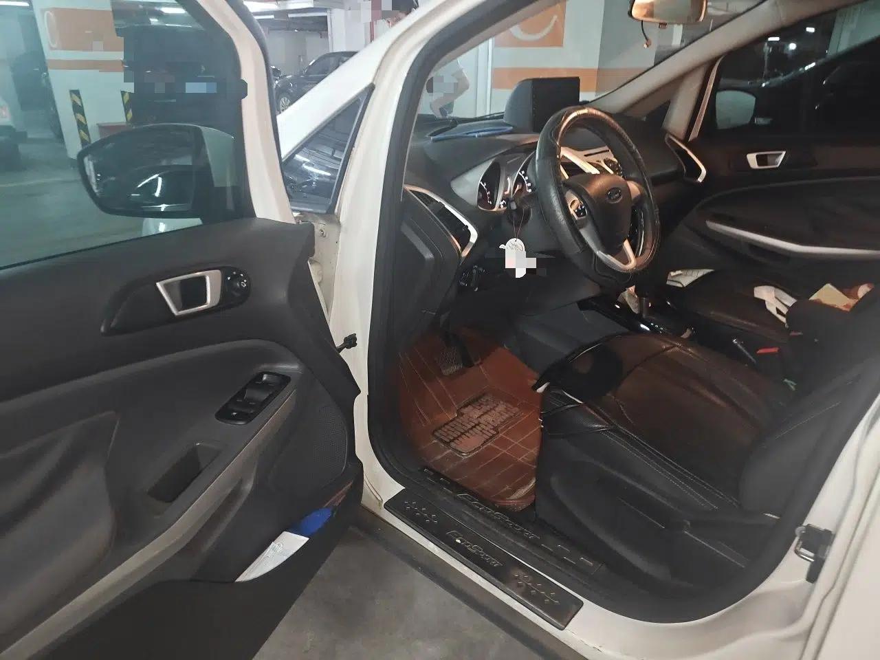 Ford EcoSport 2013 1.5L Automatic Prestige Model — миниатюра 16