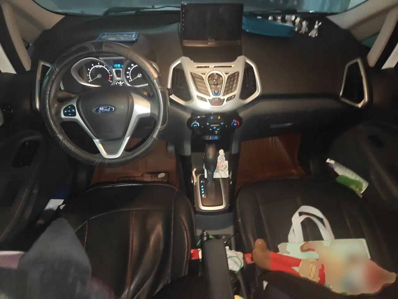 Ford EcoSport 2013 1.5L Automatic Prestige Model — миниатюра 9