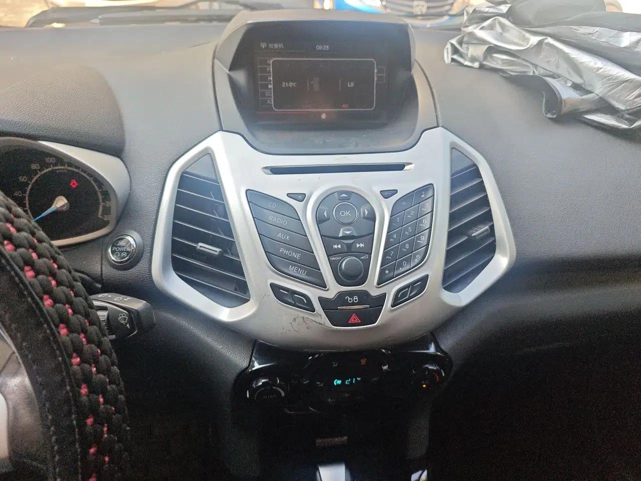 Ford EcoSport 2013 1.5L Automatic Prestige Model — миниатюра 13
