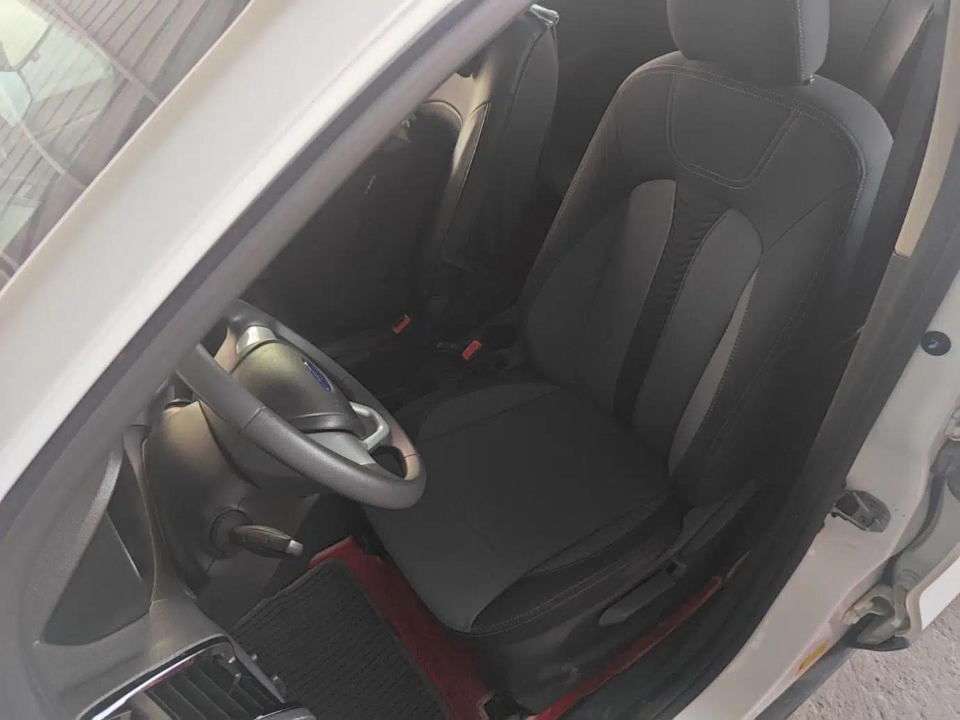 Ford EcoSport 2013 1.5L Automatic Fashion Model — миниатюра 17