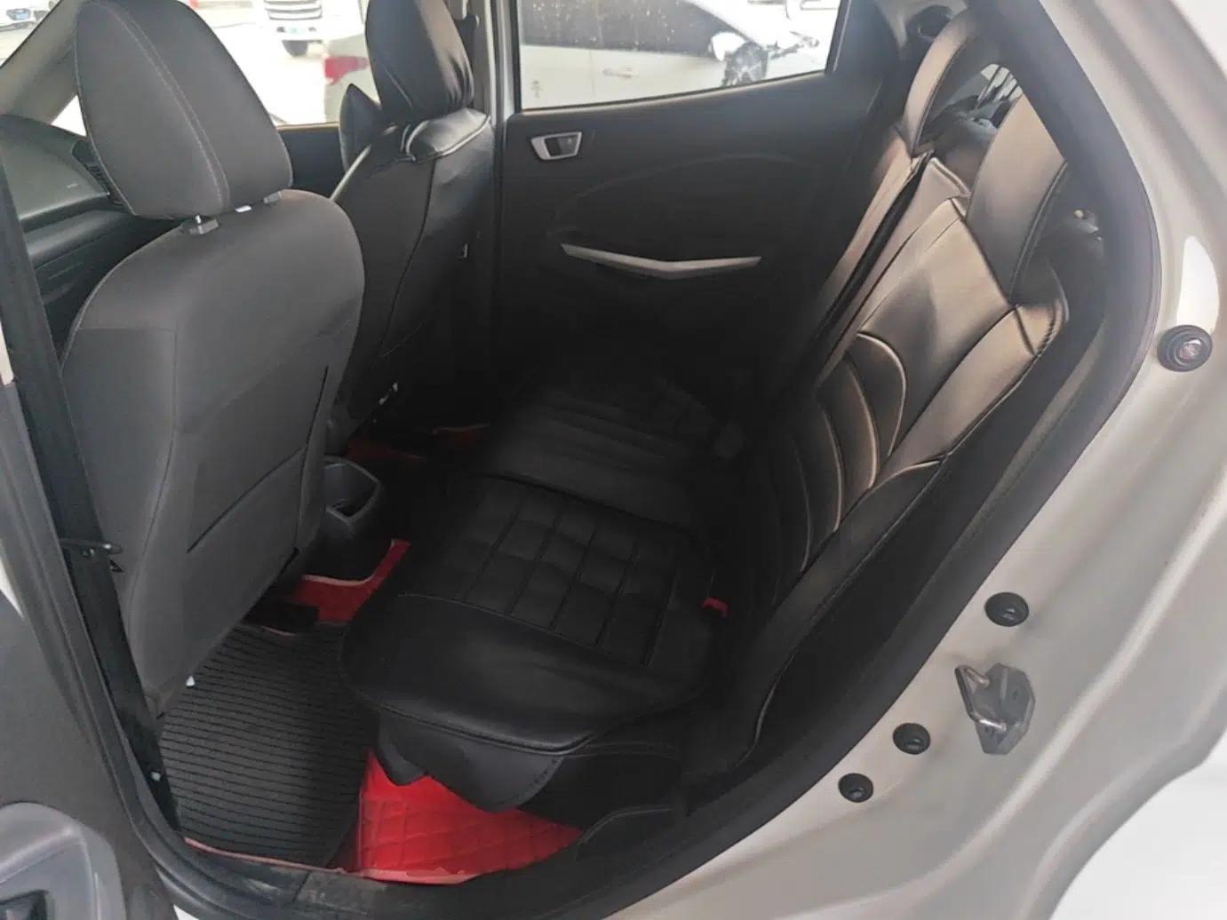 Ford EcoSport 2013 1.5L Automatic Fashion Model — миниатюра 20