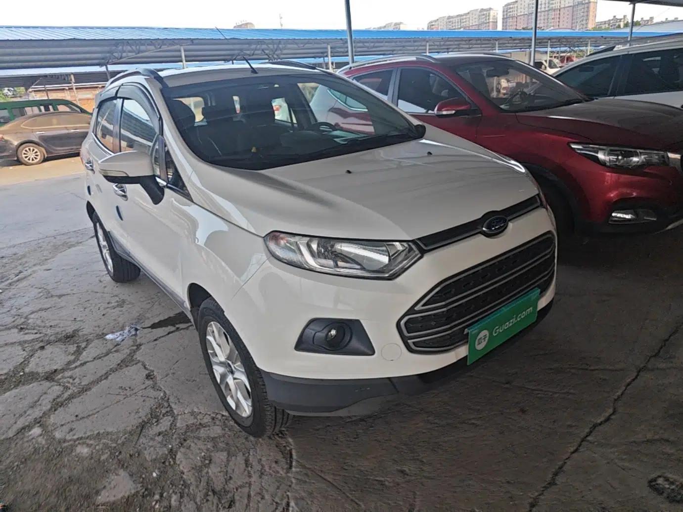 Ford EcoSport 2013 1.5L Automatic Fashion Model — миниатюра 3