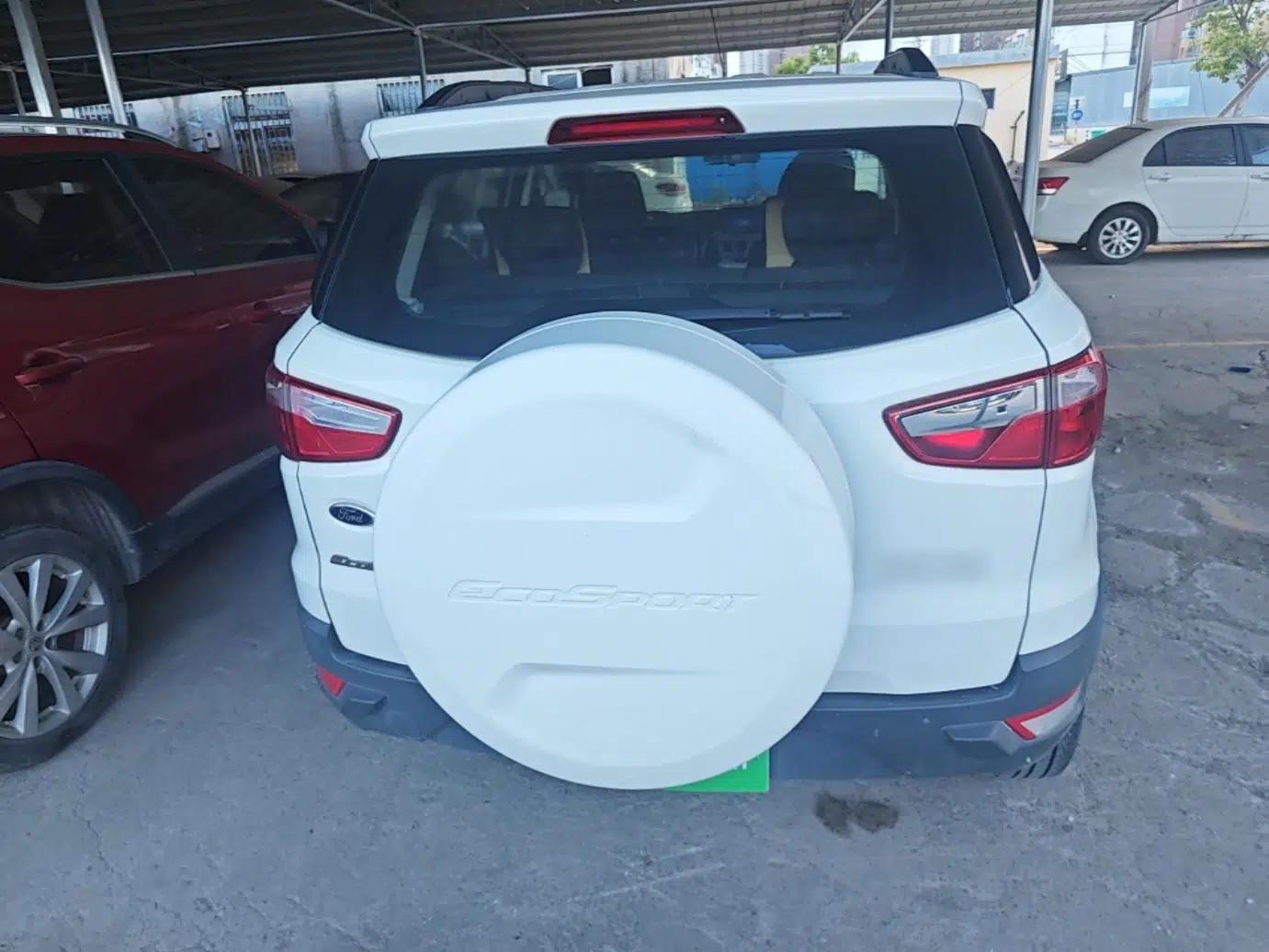 Ford EcoSport 2013 1.5L Automatic Fashion Model — миниатюра 5