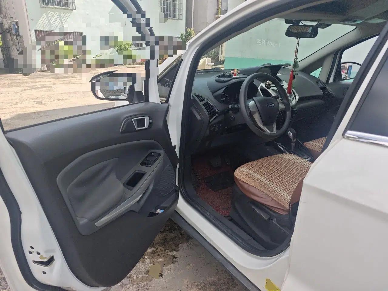 Ford EcoSport 2013 1.5L Automatic Fashion Model — миниатюра 16