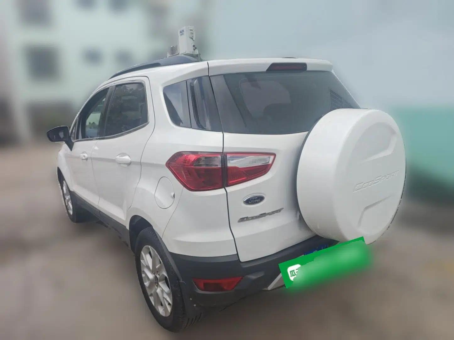 Ford EcoSport 2013 1.5L Automatic Fashion Model — миниатюра 4