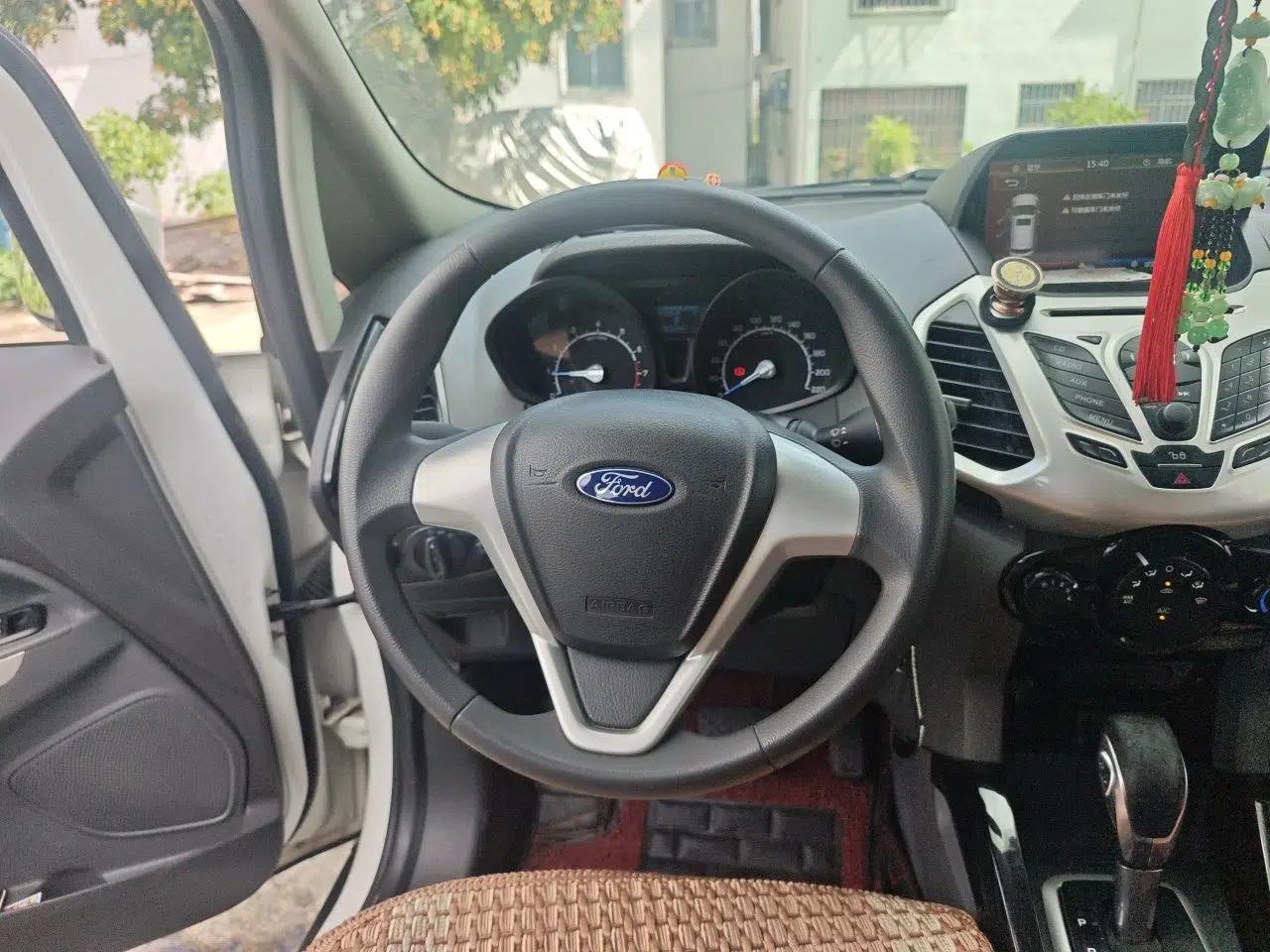 Ford EcoSport 2013 1.5L Automatic Fashion Model — миниатюра 10
