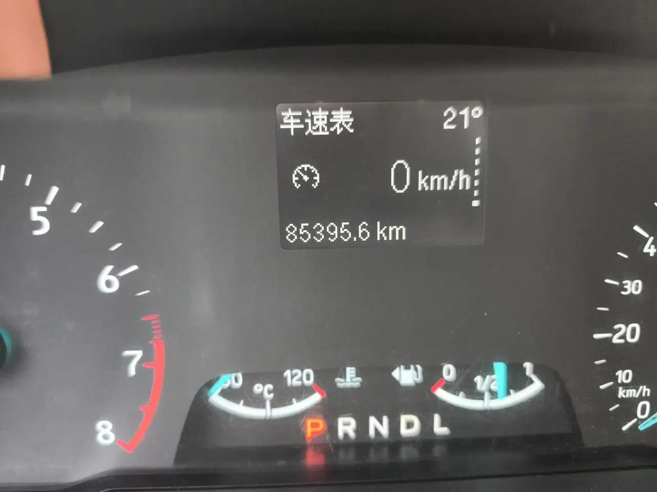 Ford EcoSport 2018 1.5L Automatic Platinum Wing Model — миниатюра 12