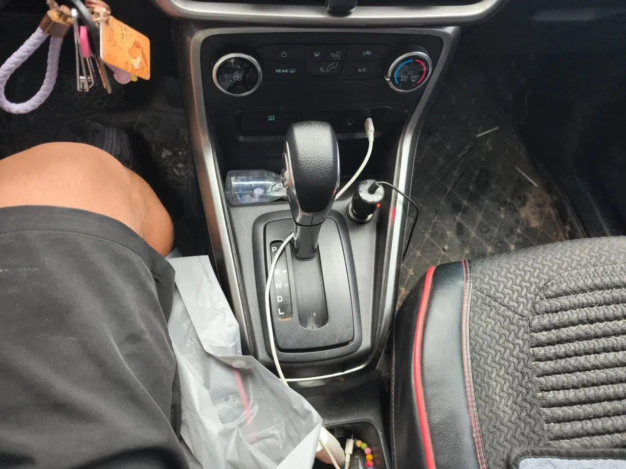 Ford EcoSport 2018 1.5L Automatic Platinum Wing Model — миниатюра 14