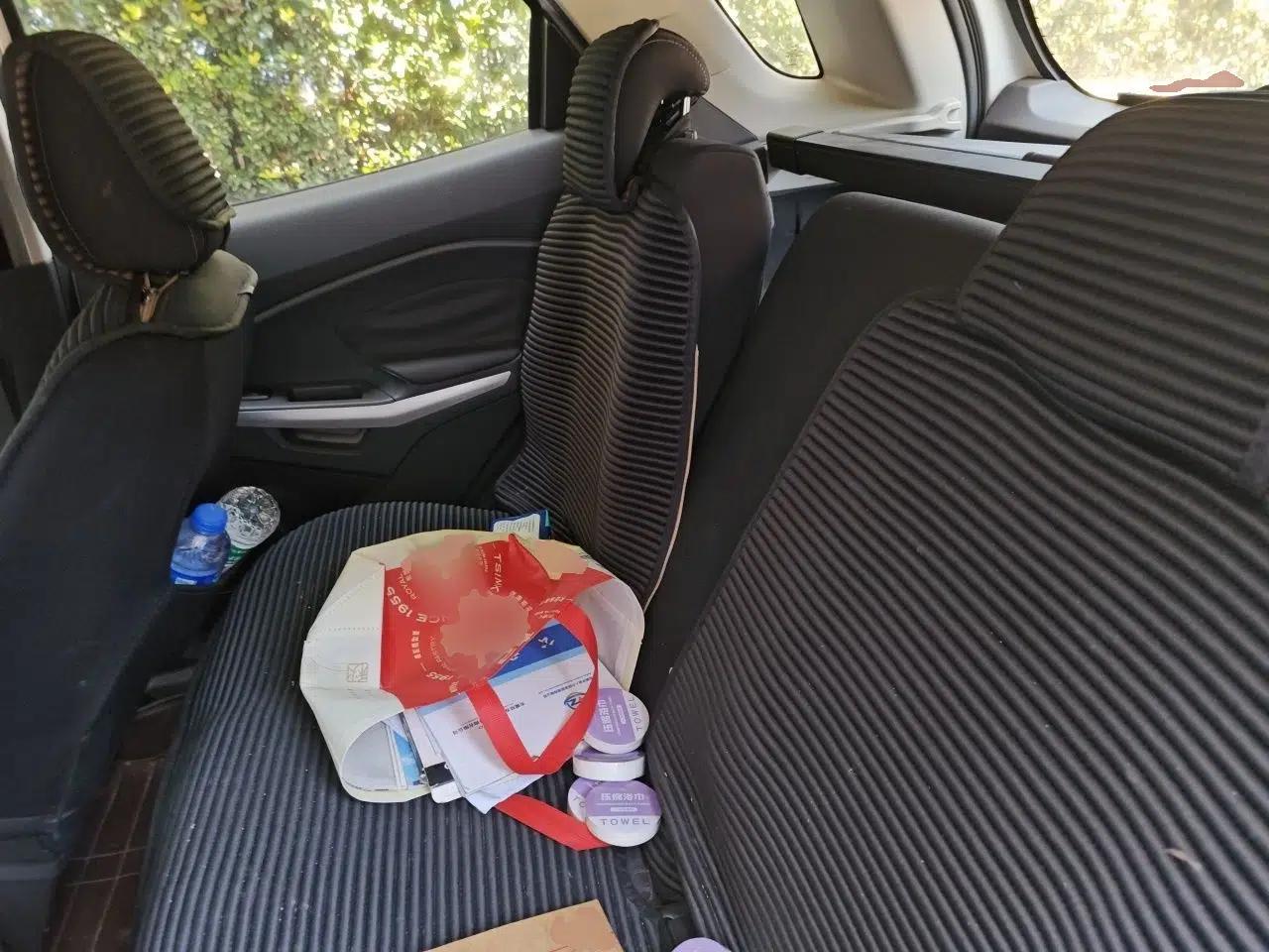 Ford EcoSport 2013 1.5L Automatic Prestige Model — миниатюра 17