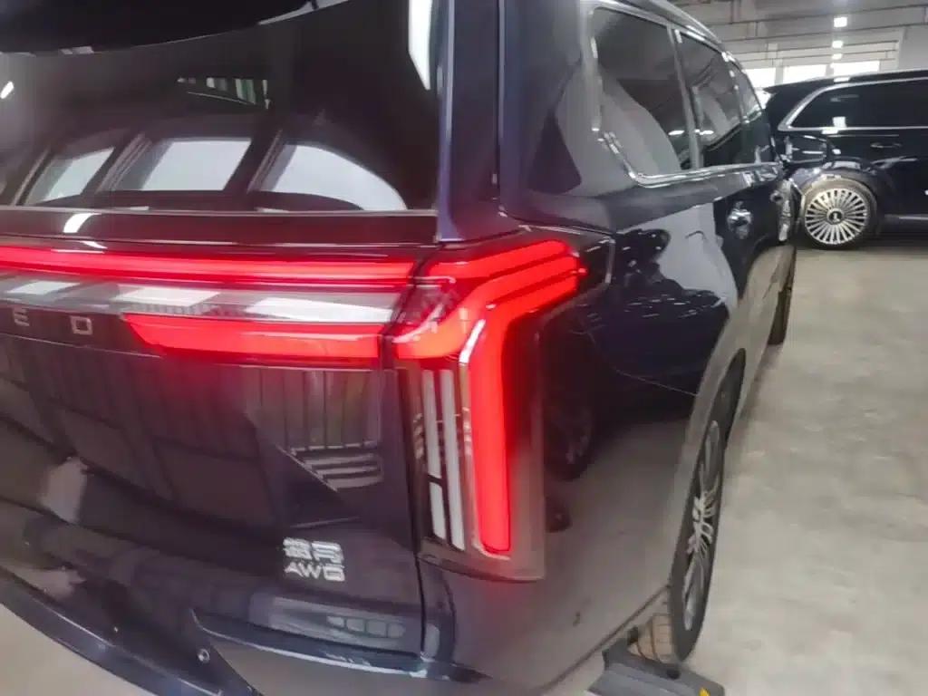 Exeed C-DM 2025 180 Ultra-Long Range 4WD 6-Seater — миниатюра 8