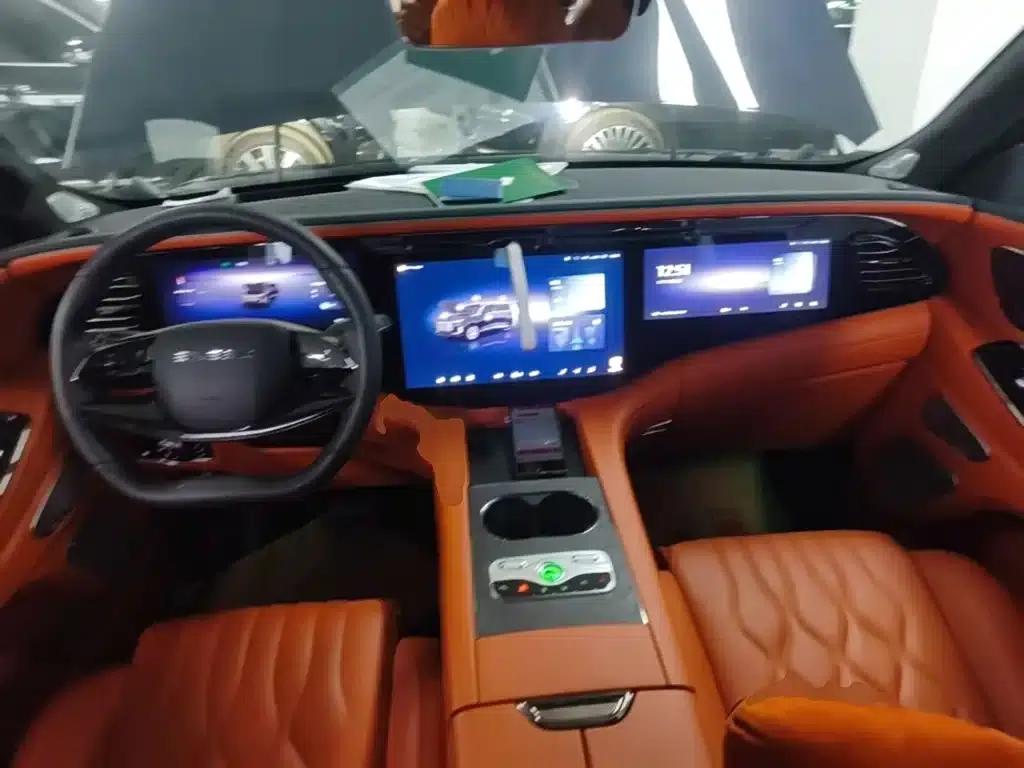 Exeed C-DM 2025 180 Ultra-Long Range 4WD 6-Seater — миниатюра 10