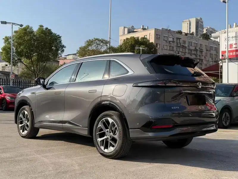Changan CS75 PLUS 2025 Fourth Generation 1.5T New Blue Whale Smart Flagship Edition — миниатюра 4