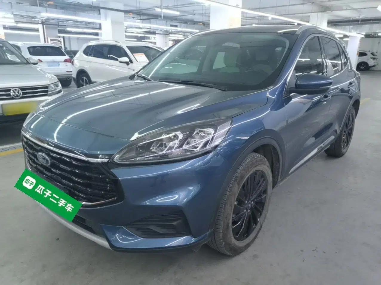 Ford Escape 2024 EcoBoost 245 Two-Wheel-Drive Titanium Edition — миниатюра 1