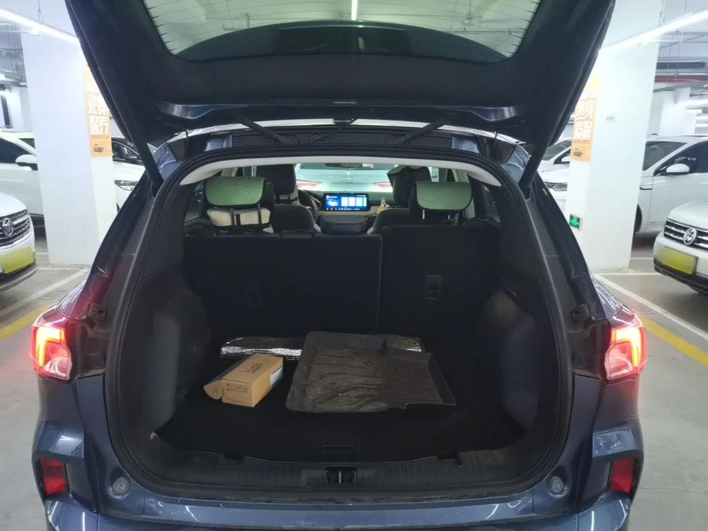 Ford Escape 2024 EcoBoost 245 Two-Wheel-Drive Titanium Edition — миниатюра 22